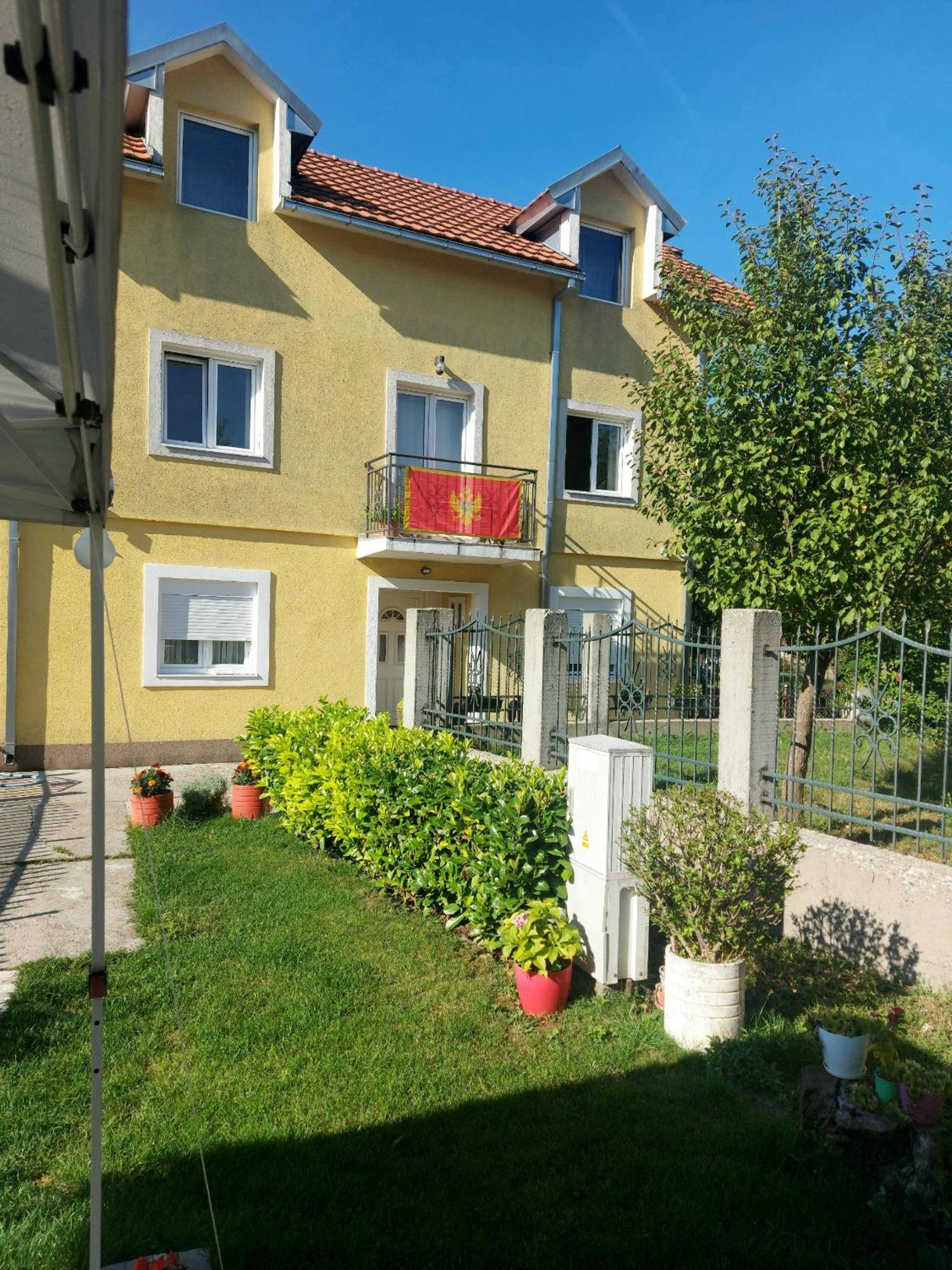 Lucic Guesthouse Cetinje Exterior foto